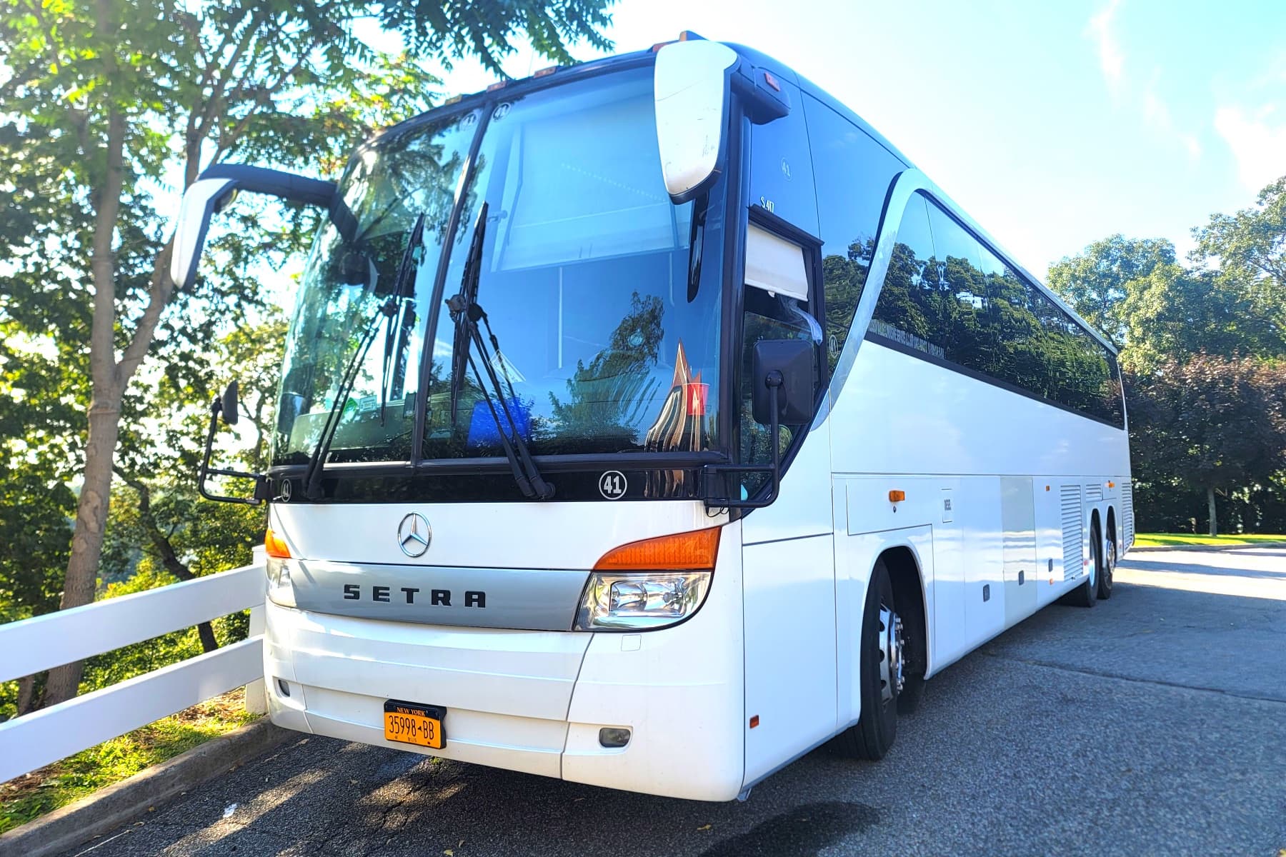 40 Passenger Party Bus exterior 3