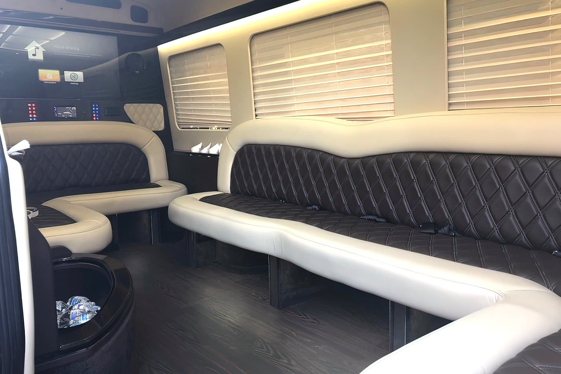 12 PAX MERCEDES PARTY BUS exterior 5