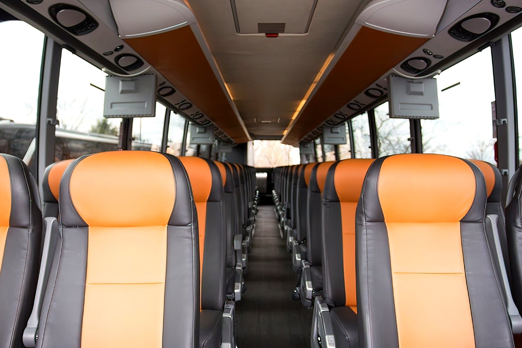 56 PAX Luxury Setra S417 Coach Bus exterior 2