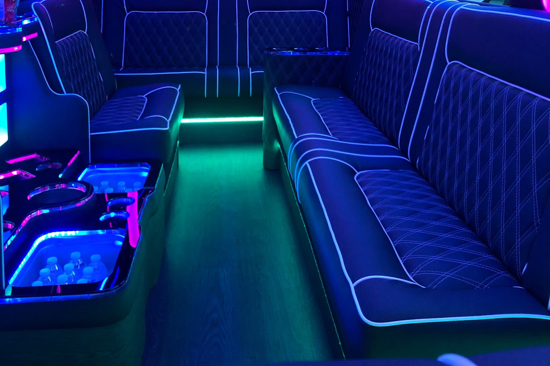 15 Passenger Sprinter Limo exterior 3