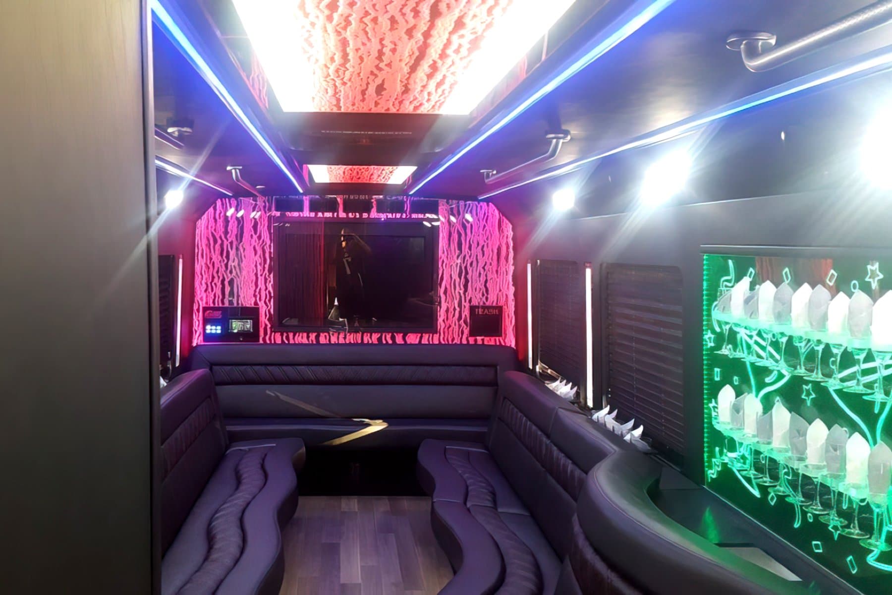 25 PAX Limo Bus With Bathroom exterior 2