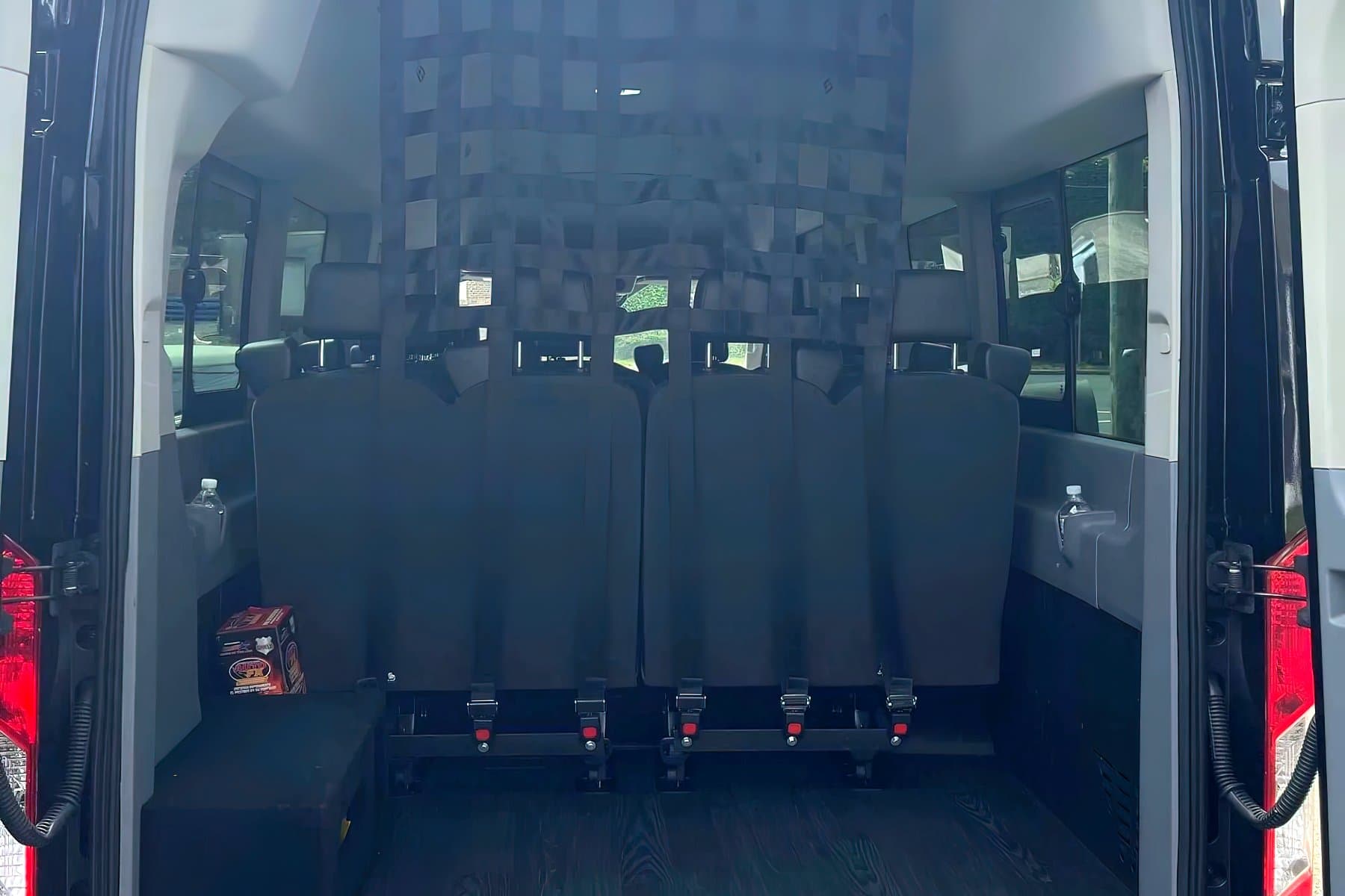 14 Passenger Executive Shuttle Coach exterior 5