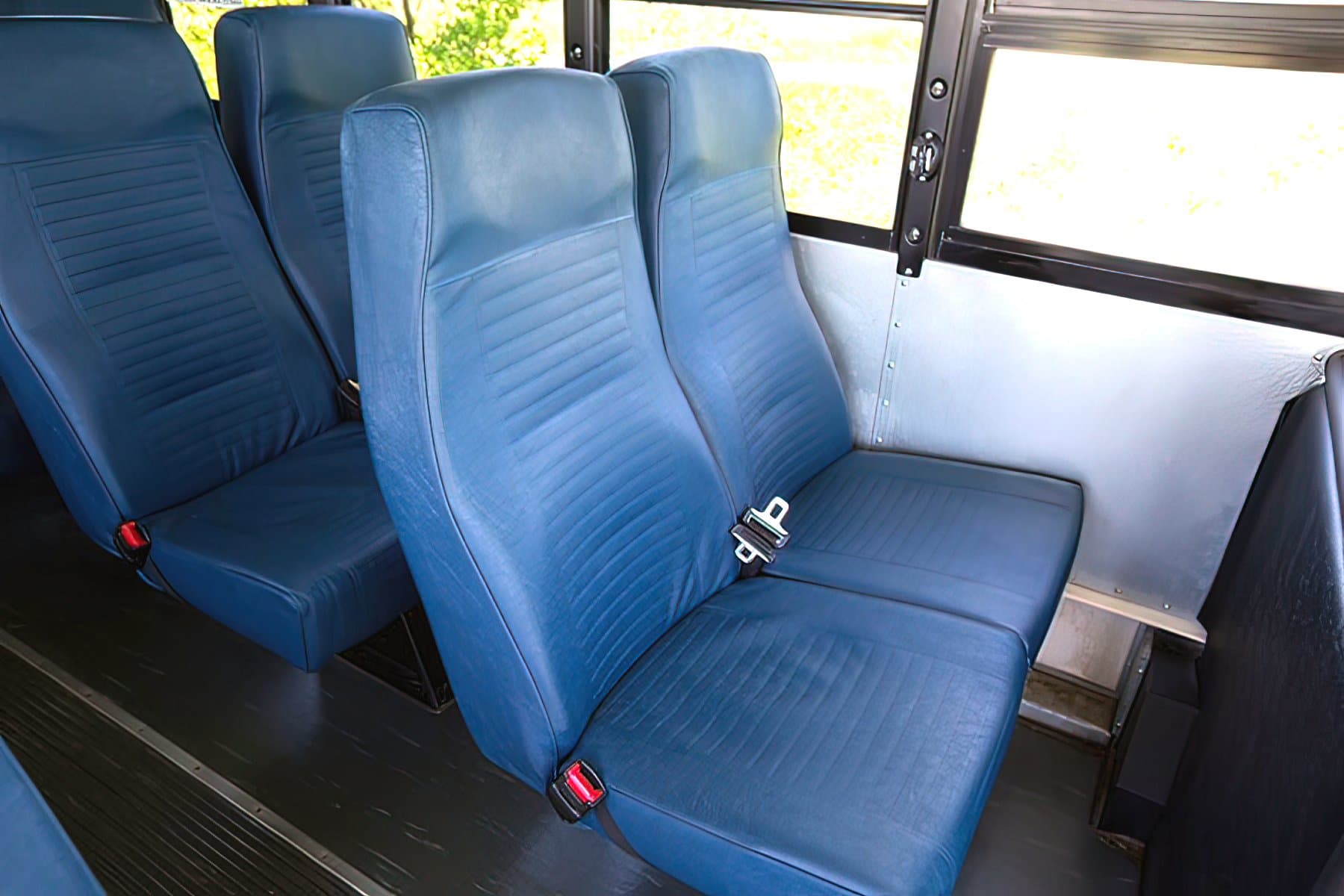 44 PAX Activity Bus exterior 3