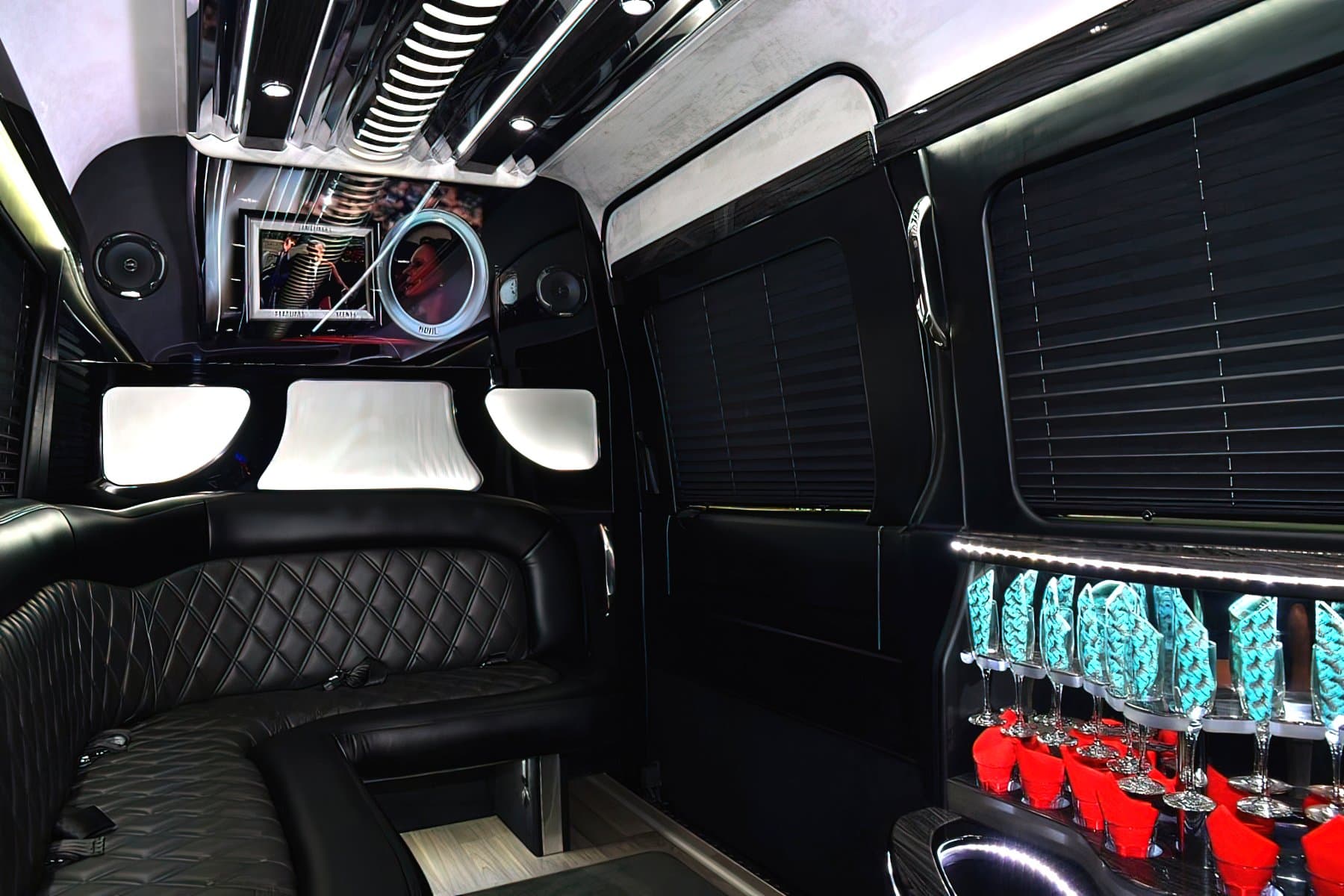 12 PAX MERCEDES PARTY BUS exterior 4