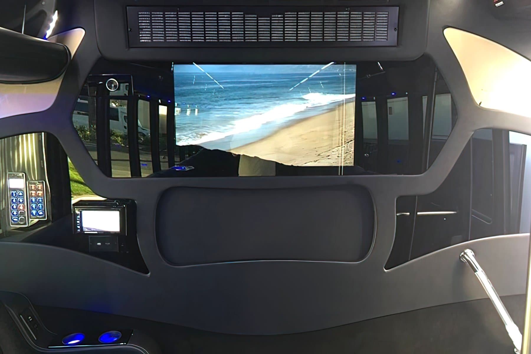 26 Passenger Party Bus exterior 2