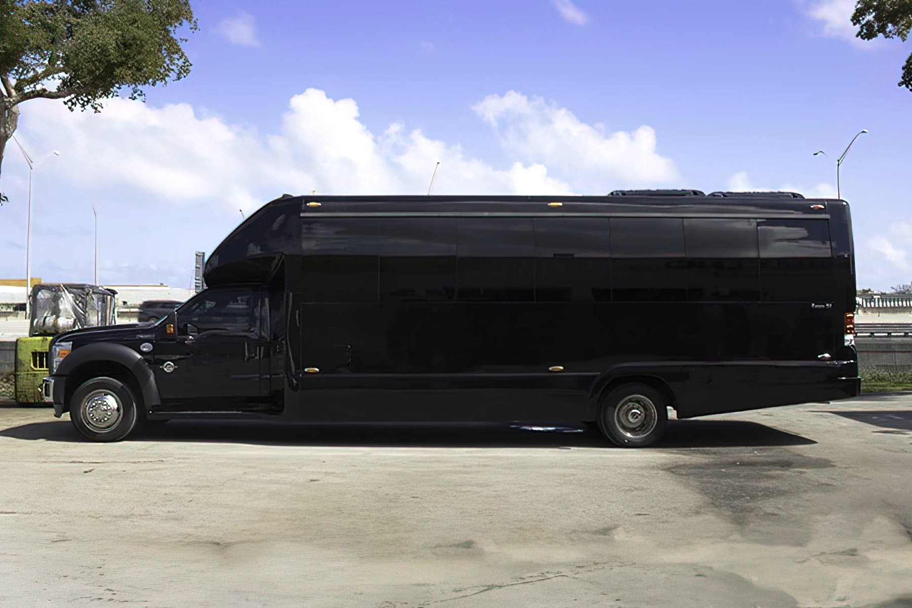 27 PAX Luxury Mini Coach - Motor Coach for charter