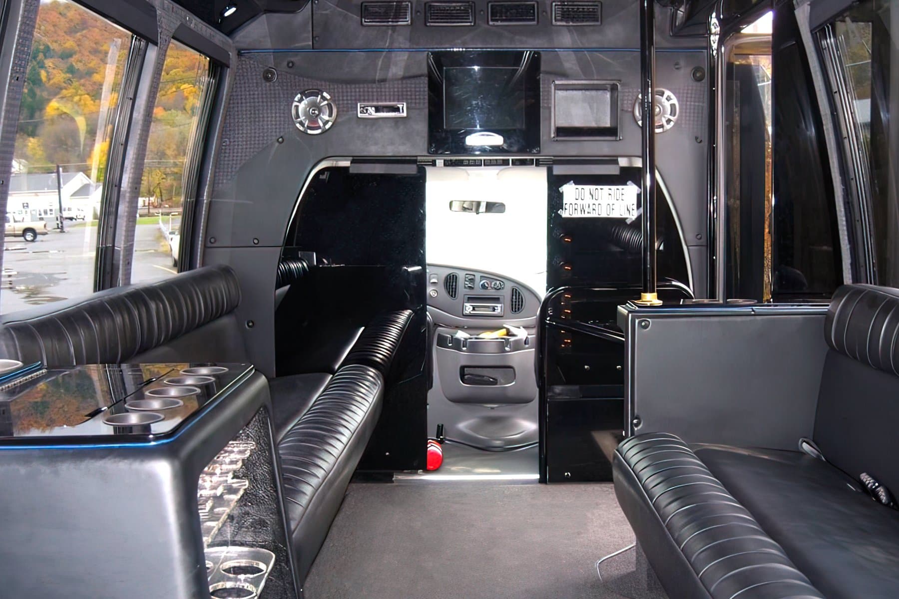 14 PASSENGER PARTY BUS exterior 4