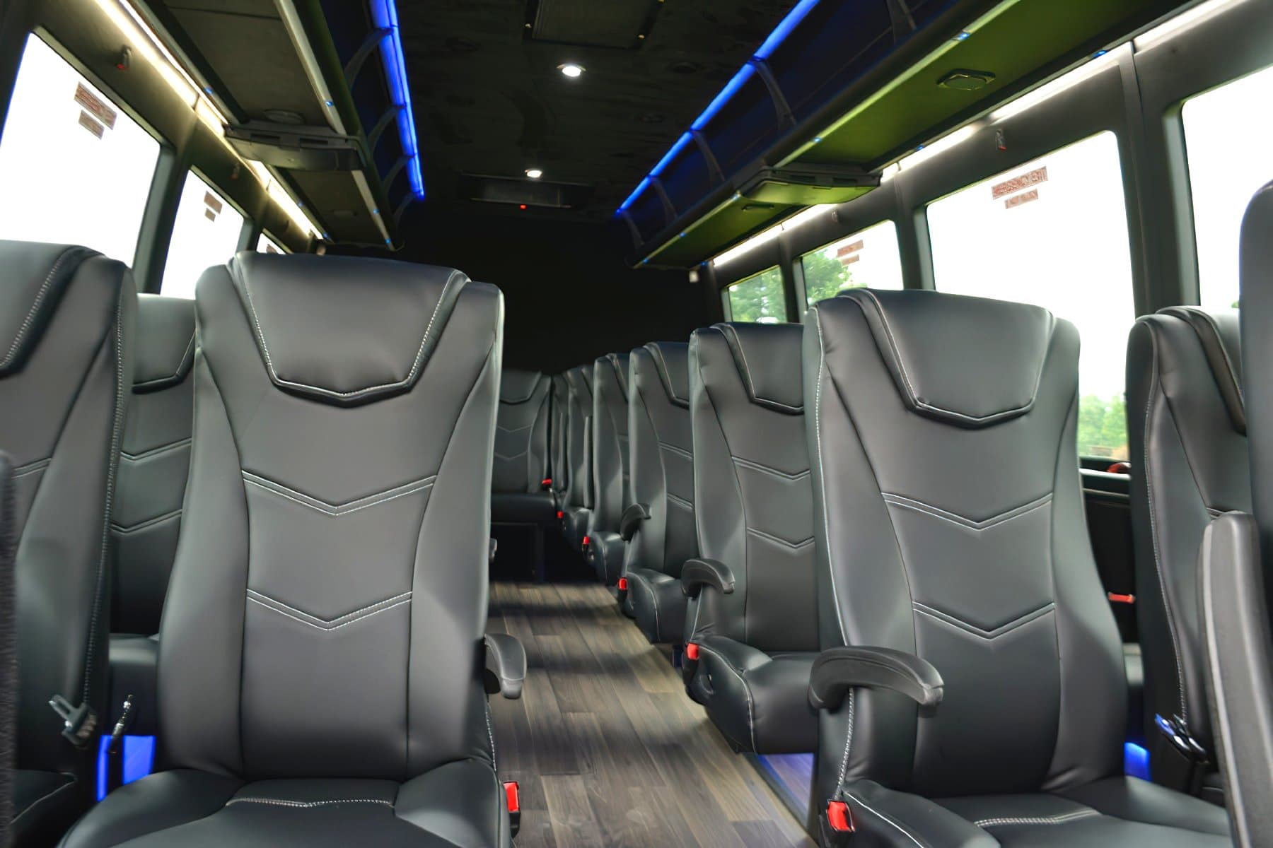 27 Passenger Bus exterior 3