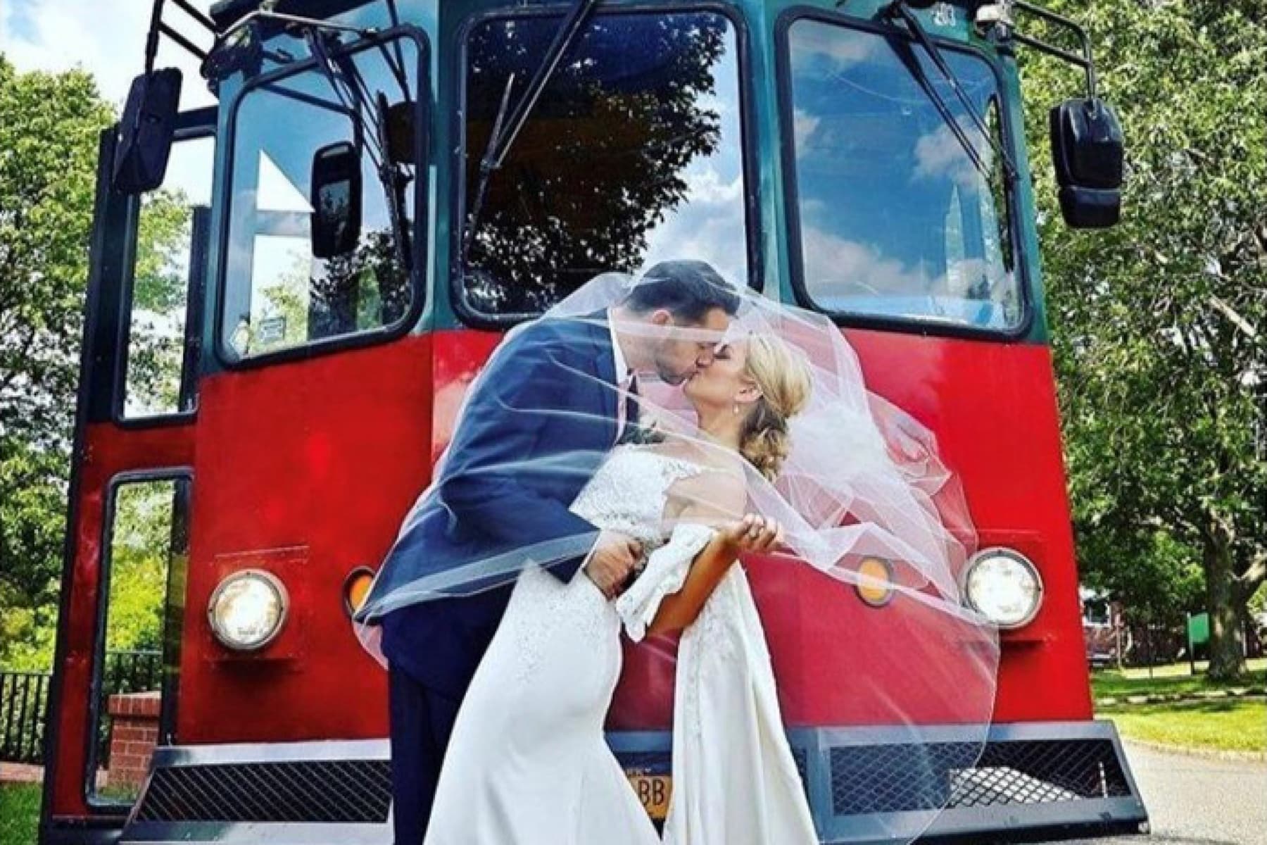 34 PAX Trolley exterior 2