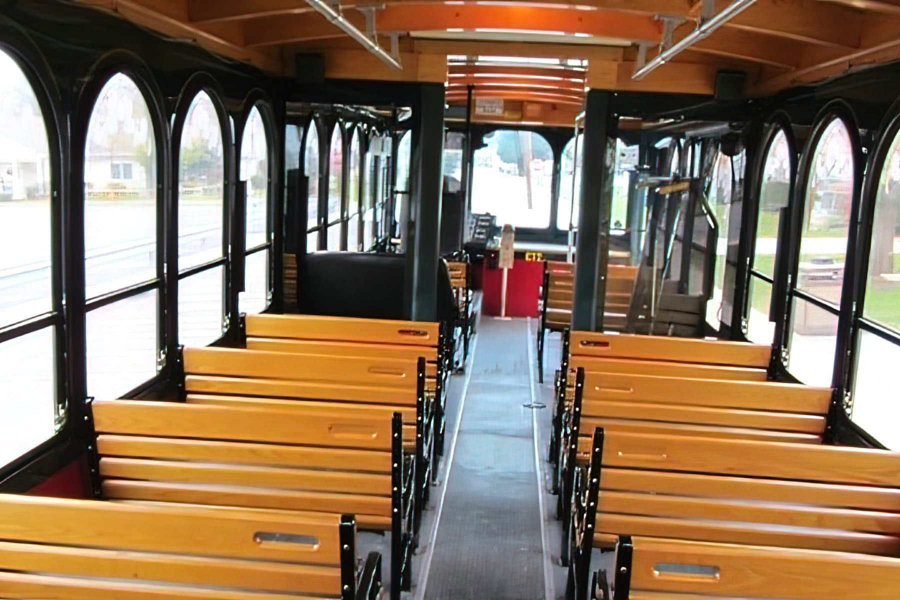 Trolley 29 PAX (WheelChair Accessible) exterior 3